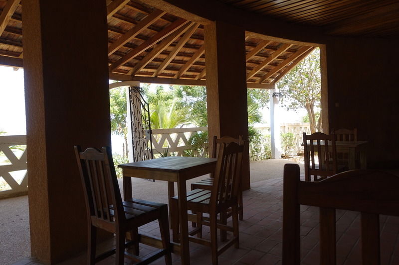 Keur Marrakis Hotel M'Bour Exterior photo