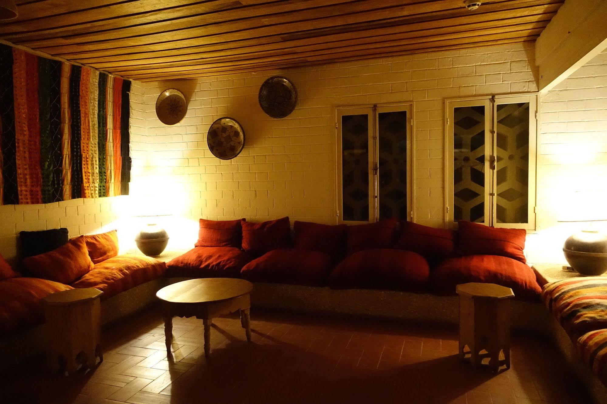 Keur Marrakis Hotel M'Bour Exterior photo